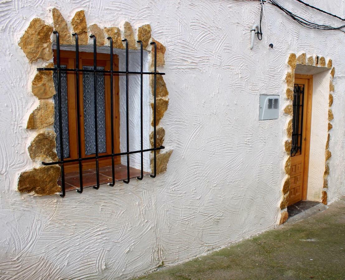 Casa Rural Con Jacuzzi Paraiso Del Jucar Alcala del Jucar Exterior foto